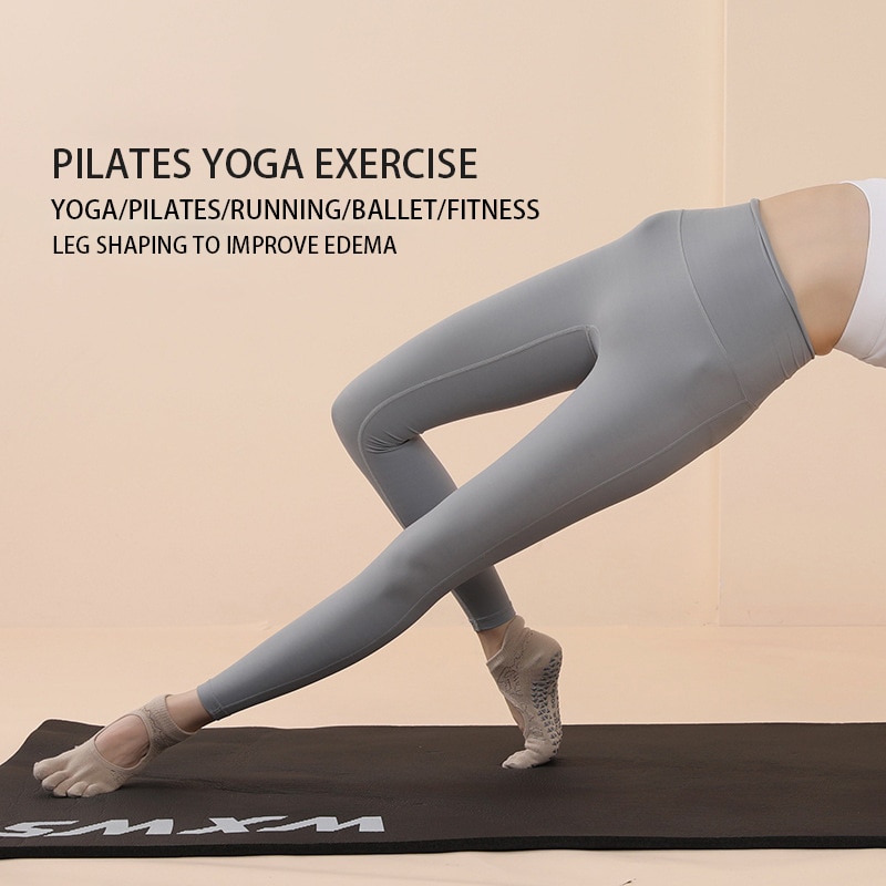 Calcetines antideslizantes con - Yoga Dance & Fitness Center Llc reseña y precio